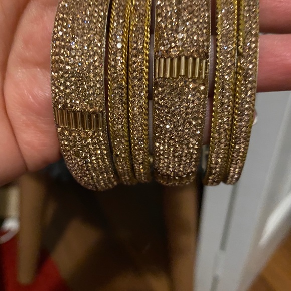 Accessories - Picture 2 of 2